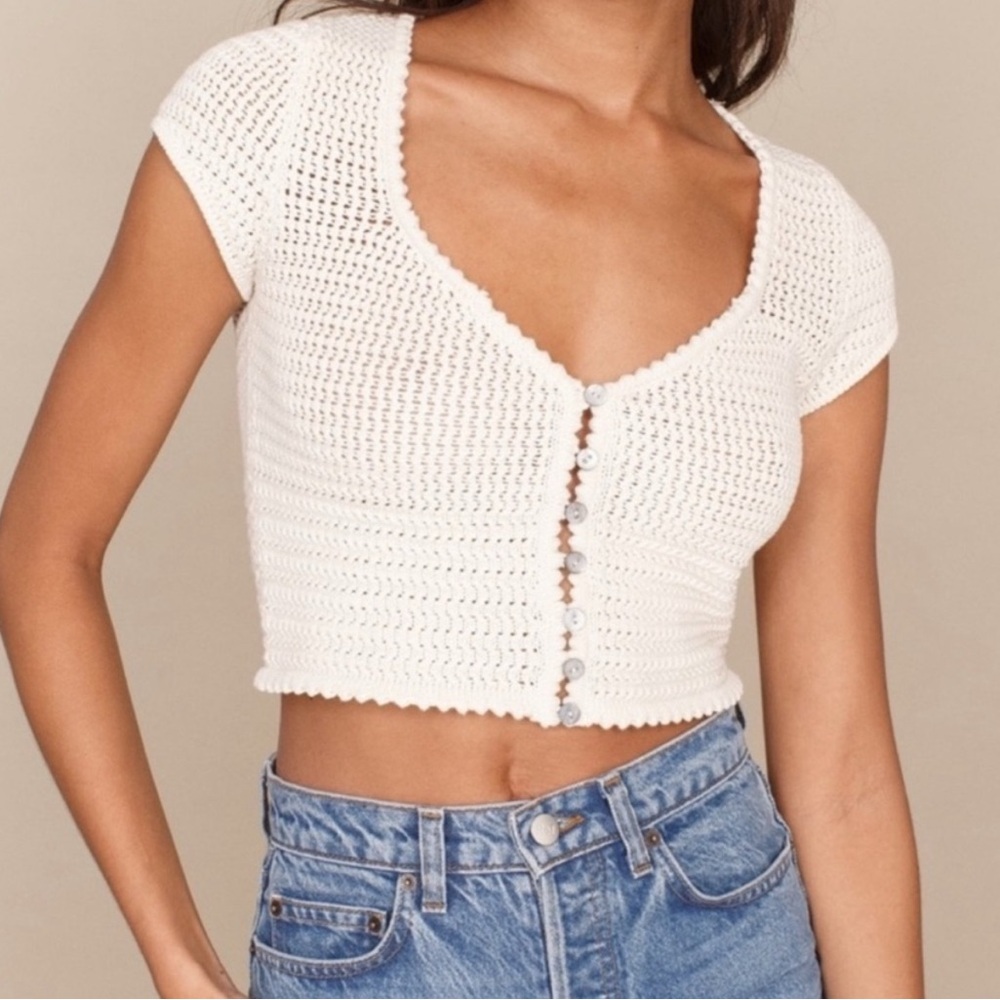Reformation Cream Buttoned Cap Sleeve Crop Top
